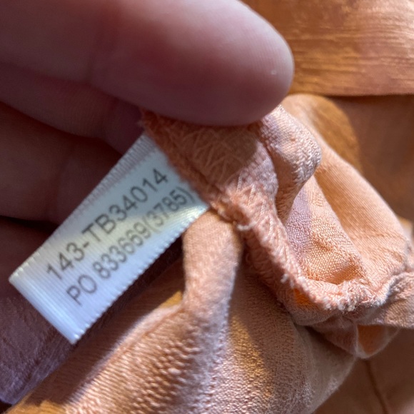 Tommy Bahama Tropic Isles 100% Silk Textured Camp Shirt, Mango, Size Medium - Picture 10 of 13